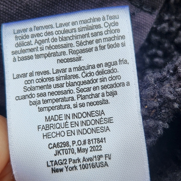 CARHARTT Kids Fleece Hoodie Size 6 Black Pullover Jacket Front Pocket Logo - Picture 9 of 12